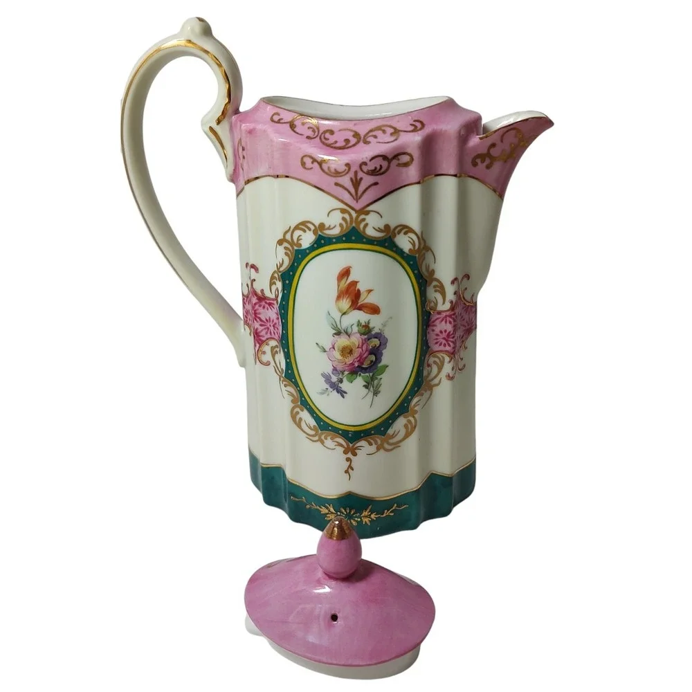 Royal Vienna this vintage